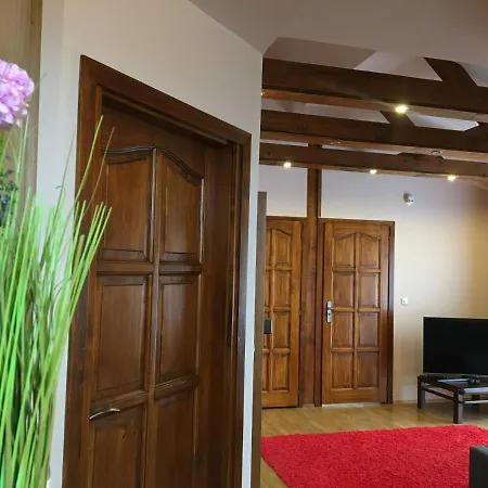 Apartment Tulipan Apartman Kapolnasnyek