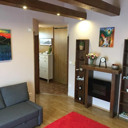 Tulipan Apartman * Kapolnasnyek